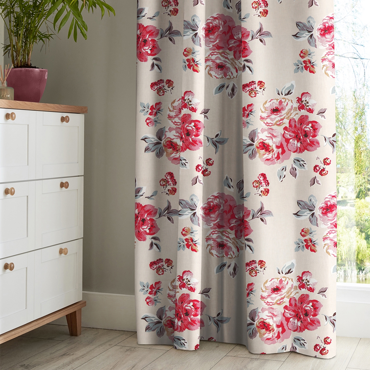Product photograph of Cath Kidston Brampton Bunch Raspberry Curtain from Choice Furniture Superstore.